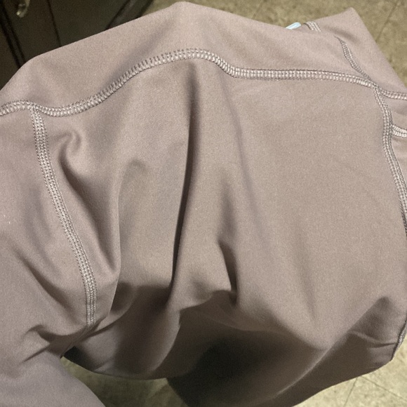 Brand new active Go-dry old navy pants size XXL-   boot cut- high rise - Picture 8 of 8